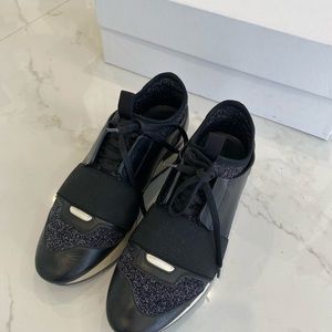 BALENCIAGA race runner sneaker black leather